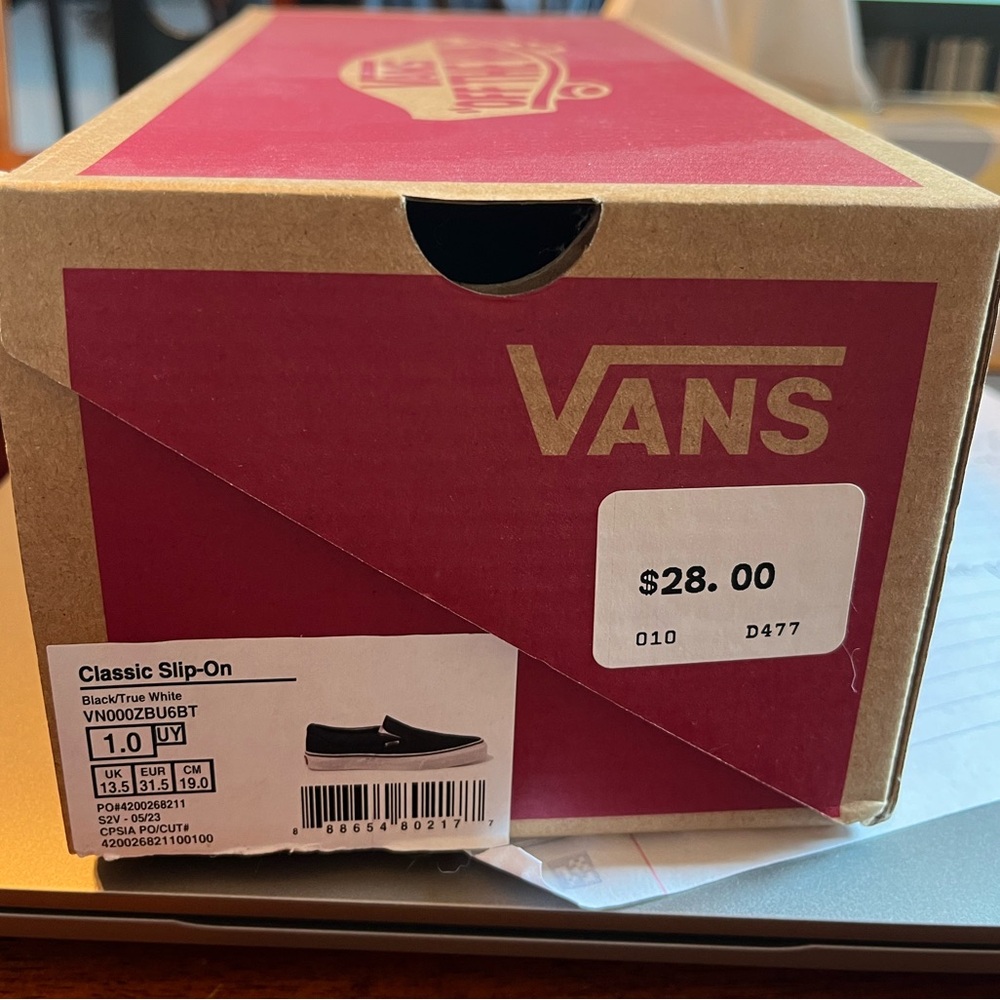 Kids Classic Slip-On Black Vans black/true white Size 1.0